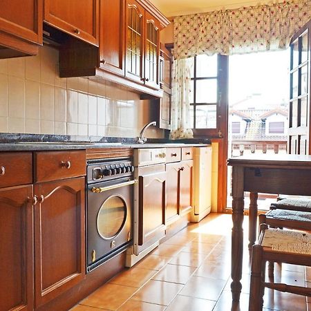 Apartamento El Corro: Con Parking En Pleno Centro De Comillas Kültér fotó