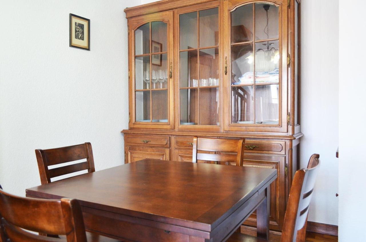 Apartamento El Corro: Con Parking En Pleno Centro De Comillas Kültér fotó
